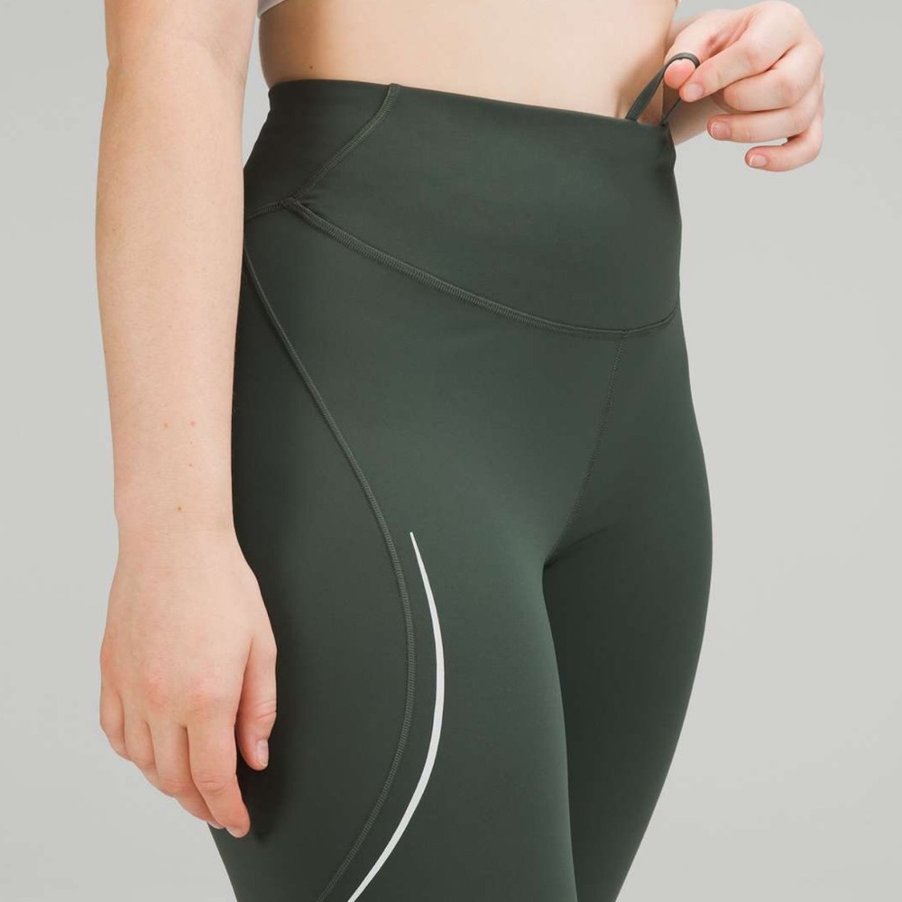 Base Pace High-Rise Reflective Tight 25"